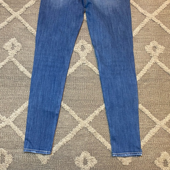 American Eagle Outfitters Super Hi-Rise Super Super Stretch X Distressed Jegging - Picture 10 of 10